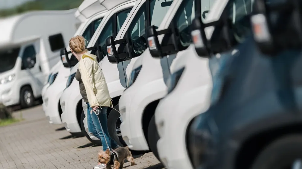 Wohnmobile beim Händler